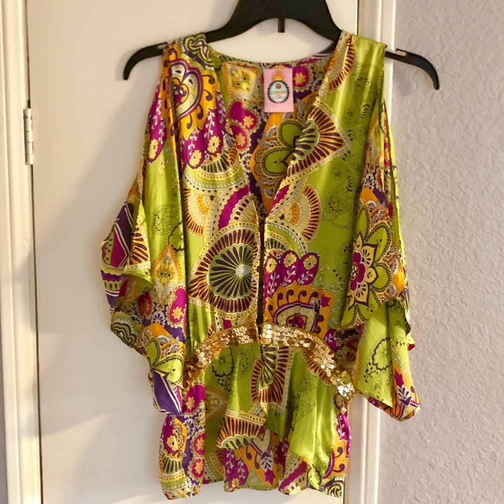 $168 EVOLVE silk kimono top cut out sleeve Small